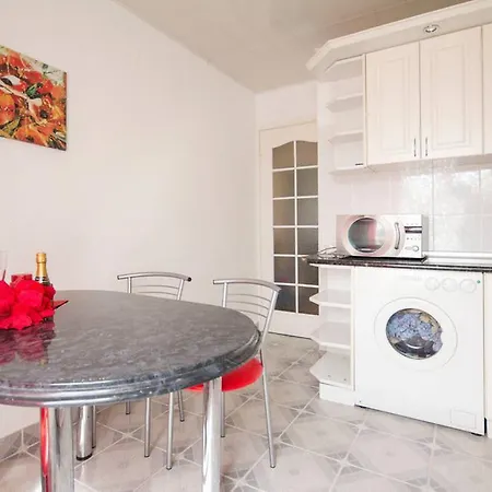 One-bedroom On Nezavisimosti 48 Минск