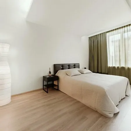 One-bedroom On Nezavisimosti 48 Апартаменты Минск